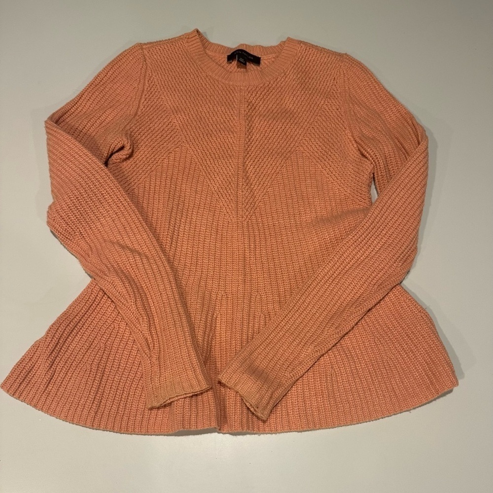 Ann Taylor Peach Knit Sweater XS